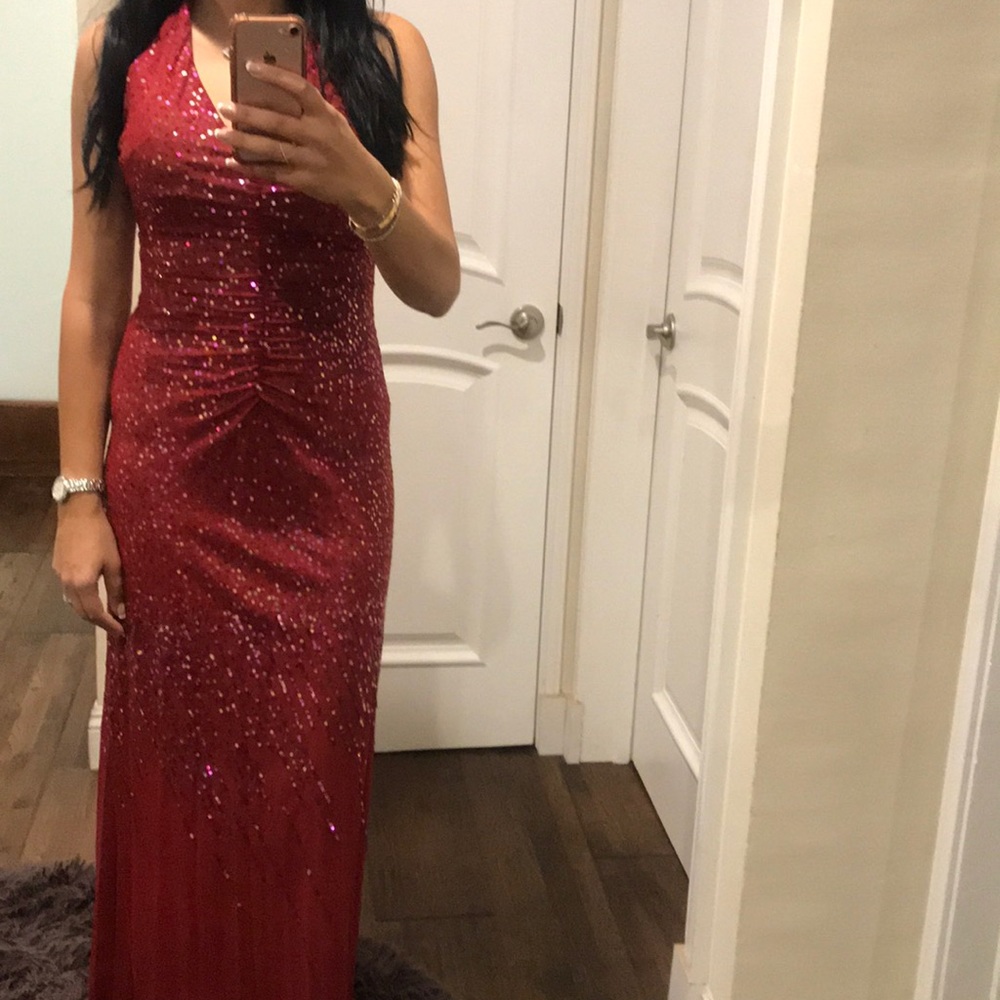 BCBGMAXaZRIA evening dress